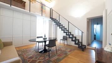 Charme and Style 1 BR (Via dei Chiavari 6) | Living area | 40-inch Smart TV with digital channels