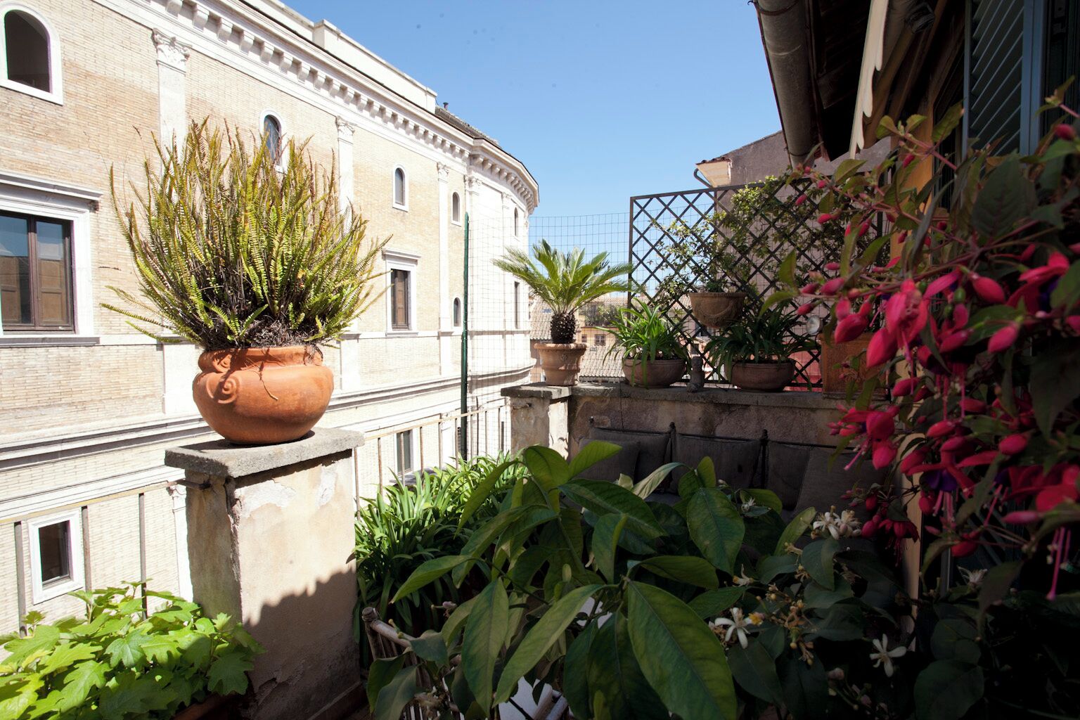 Splendid 2 BR Penthouse (Via del Pellegrino 16) | Terrace/patio