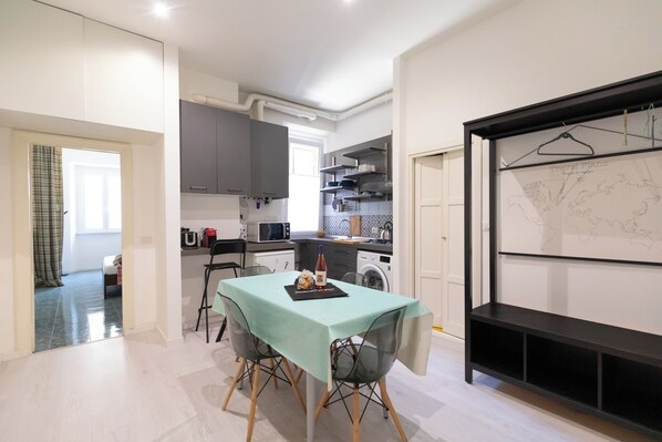 Private kitchen - Cozy And Comfy Apartment At Esquilino (Rome)