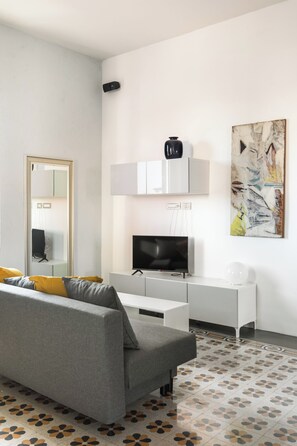 Apartment | Living area | 38-inch TV with digital channels - Fantastic Penthouse Over The Roman Sky (Rome)