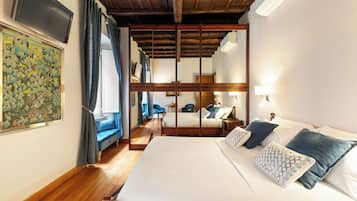 1 bedroom, down duvets, individually decorated, individually furnished