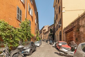 Exterior - Monti Apartments (Rome)