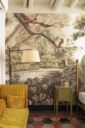 Monti Charming Design Apartment (Via in Selci 54) | 羽毛の掛け布団、客室ごとに異なる装飾、客室ごとに異なるインテリア、WiFi (無料)