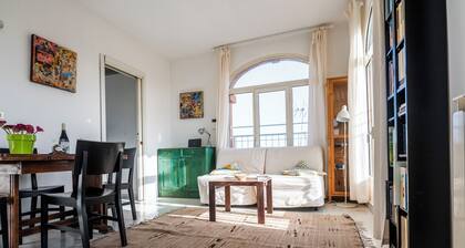 St. John Basilica Lovely Tower Apartment