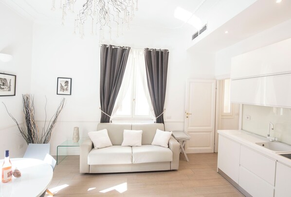 Apartment | Living area - Vatican Beautiful 2Br Apartment  (Rome)