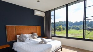 Family Villa, Mountain View - Brick Box Pool Villa & Café (Doi Saket)