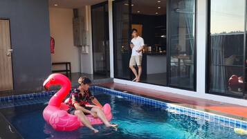 Family Villa, Mountain View | Living area | Flat-screen TV