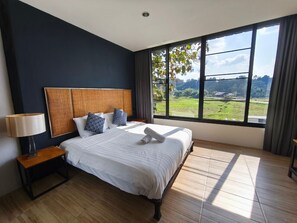 Family Villa, Mountain View | 3 bedrooms, free WiFi - Brick Box Pool Villa & Café (Doi Saket)