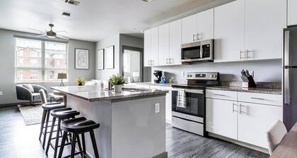 Landing at The Nine @ Memphis - 4 Bedrooms in U...