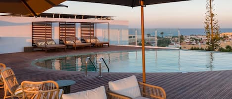 Piscina en la azotea