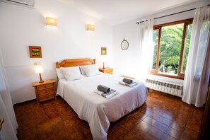 3 Schlafzimmer, Bügeleisen/Bügelbrett, Reisekinderbett, kostenloses WLAN