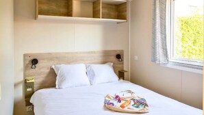 3 室のベッドルーム、WiFi