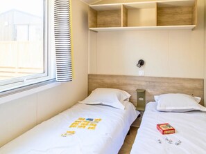 2 室のベッドルーム、WiFi