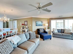 Smart TV - Dolphin Watch 7 | Stunning Views, Near Pier (Tybee Island)