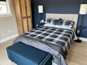 2 多间卧室、免费 WiFi、床单