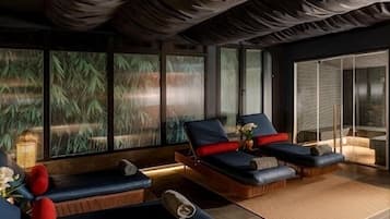 Sauna, hot tub, steam room, massages
