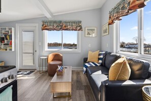 Interior - Cozy Waterfront Cottage (Noank)