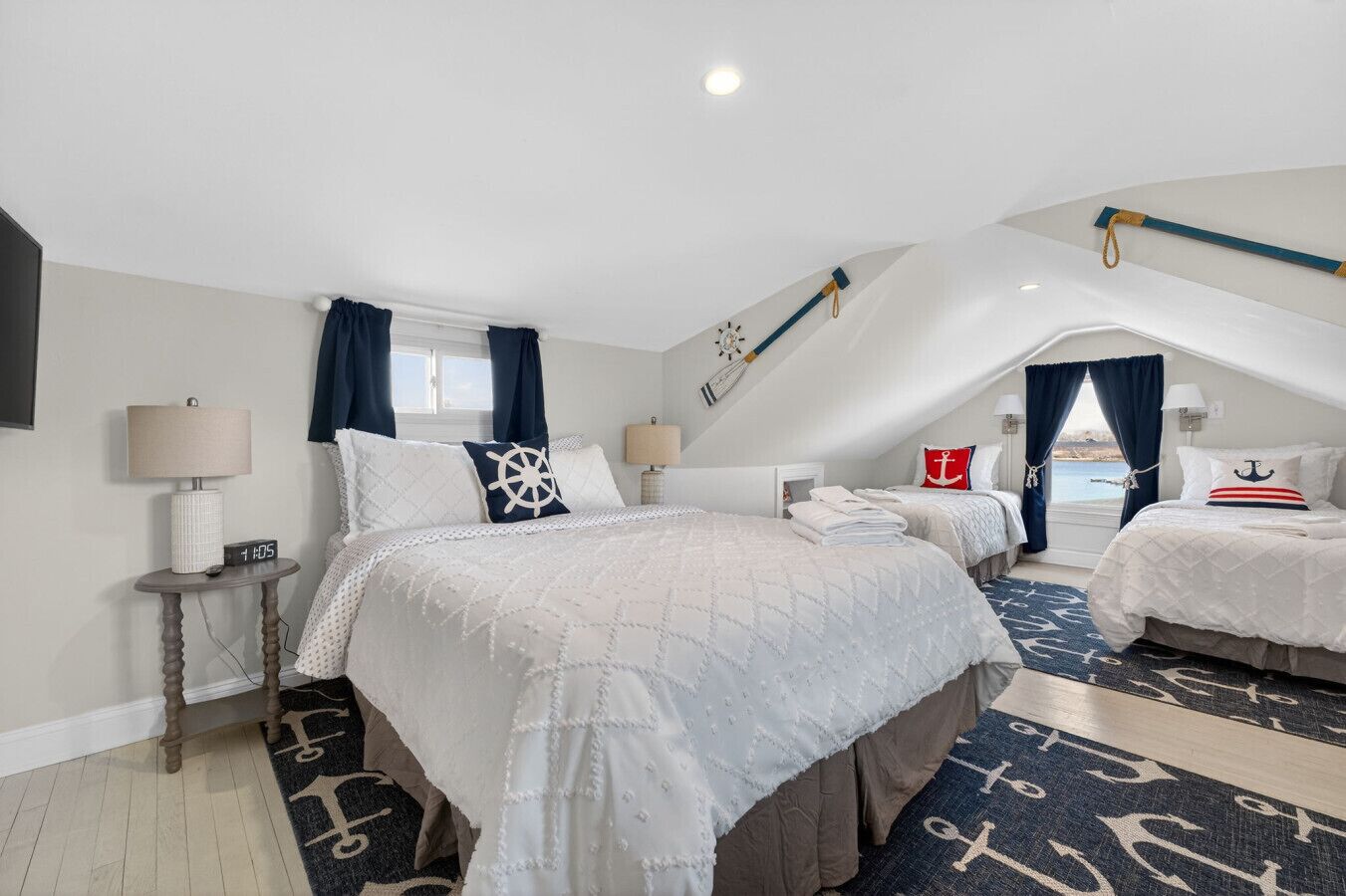 11 slaapkamers, een strijkplank/strijkijzer, reisbedje, gratis wifi