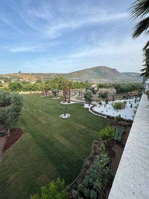 Property grounds - Valinor Urla Apartment 7 / 2+1 (Urla)