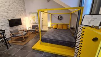 2 Schlafzimmer, Schreibtisch, WLAN, Bettwäsche