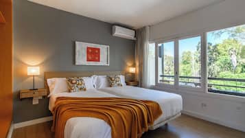 Standard Double Room Single Use, Balcony, City View | Minibar, laptop workspace, blackout curtains, free cots/infant beds