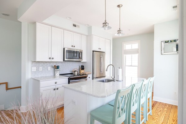 Fridge, microwave, oven, dishwasher