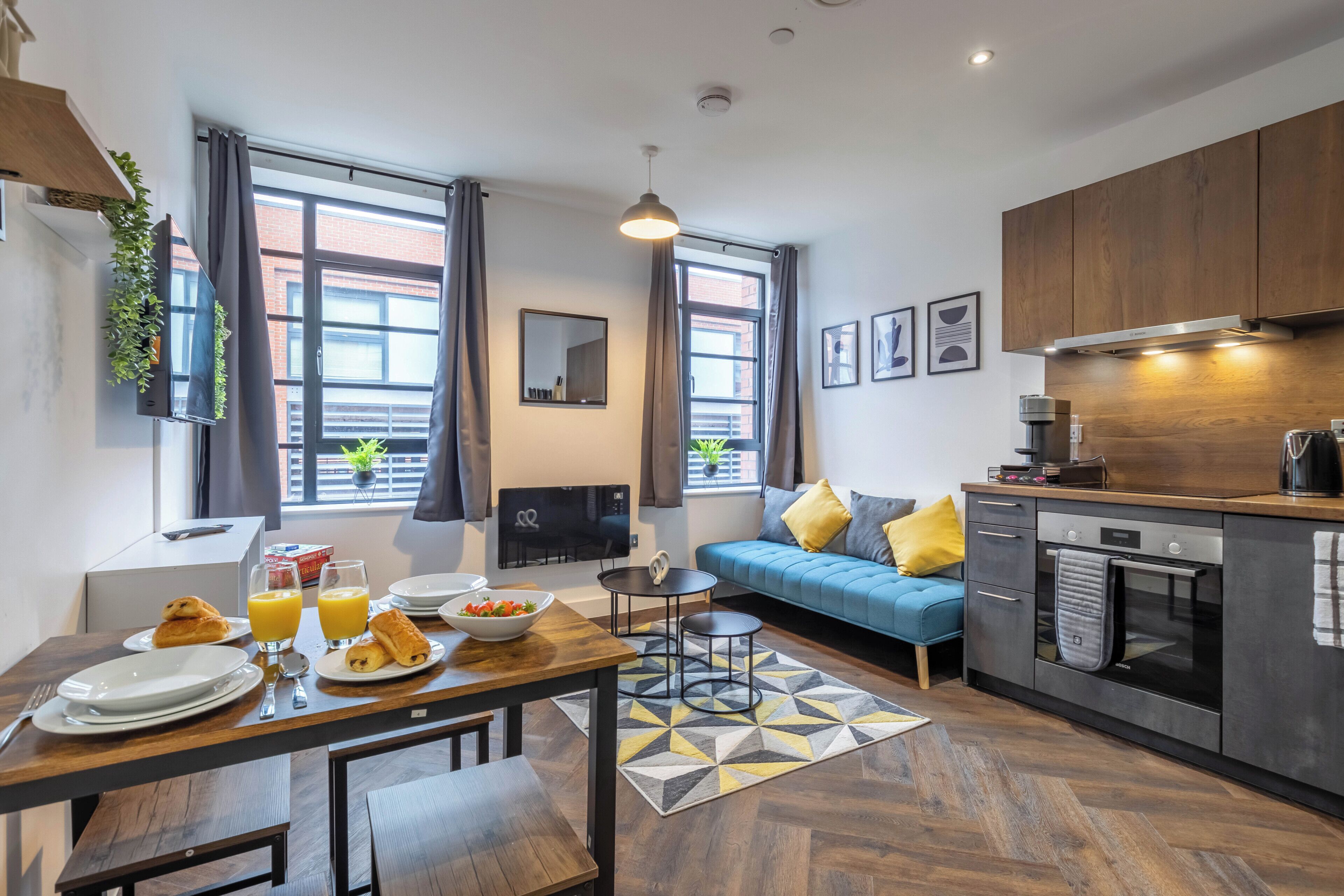 Apartment, 1 Bedroom | Living room