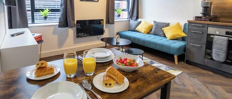 Appartement, 1 chambre | Salle de séjour