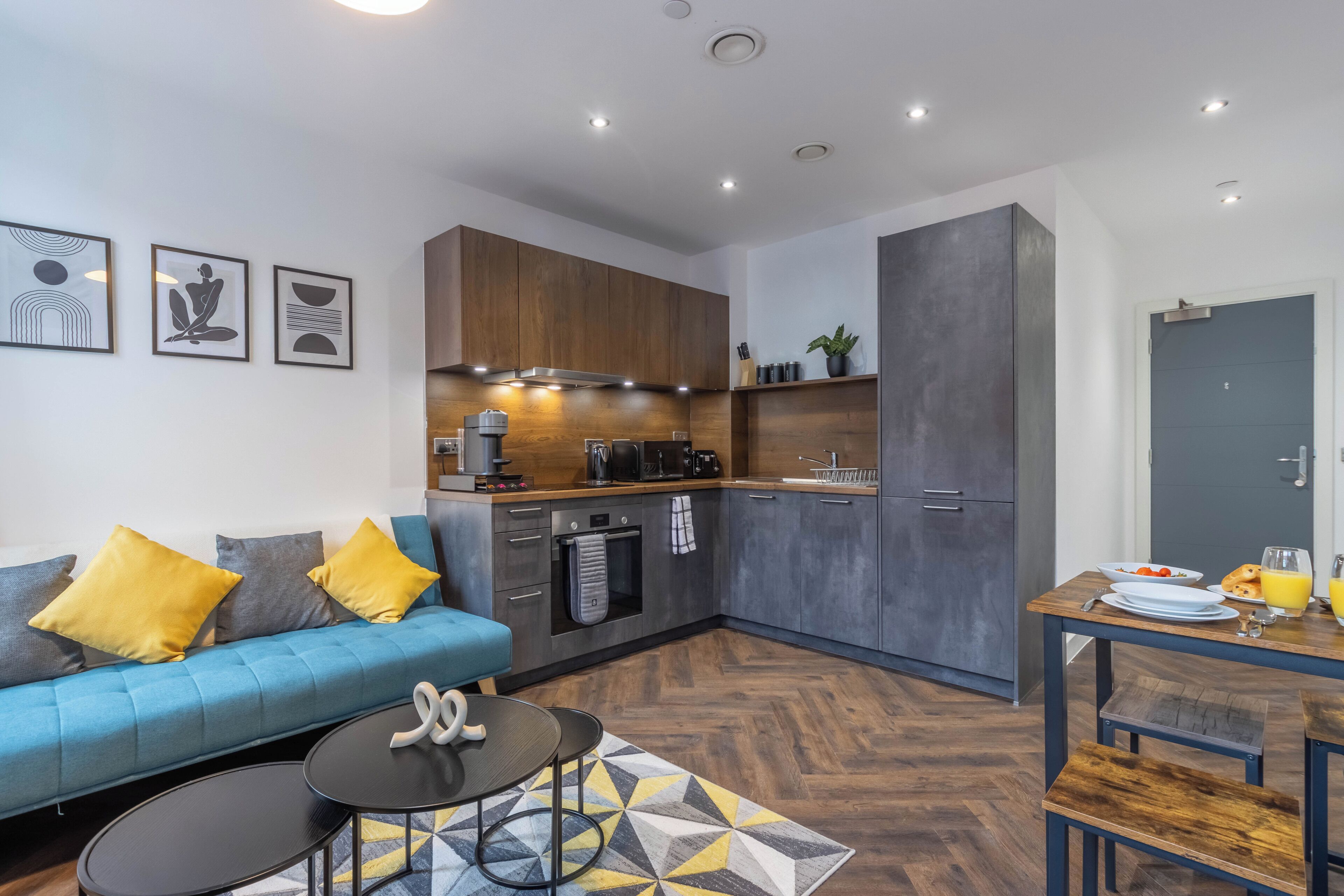 Apartment, 1 Bedroom | Living room