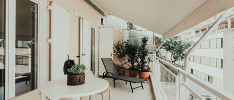 Superior Suite, Balcony, City View | Balcony
