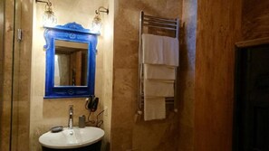 Shower, towels, toilet paper