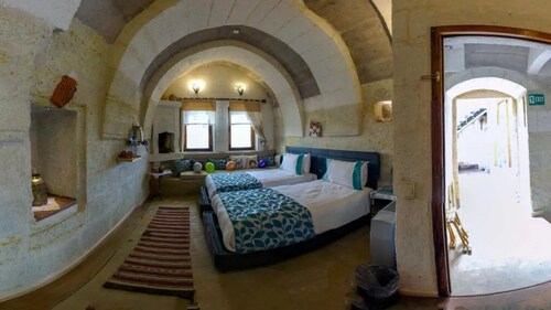 Twin Room with Mountain View