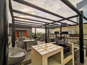 Apartamento luxo | Terraço/pátio