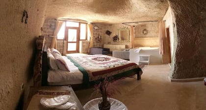 Family Room with Mountain View