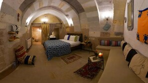 1 camera, Wi-Fi, lenzuola