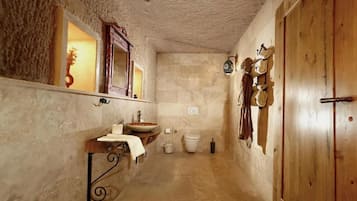 Een douche, een haardroger, zeep