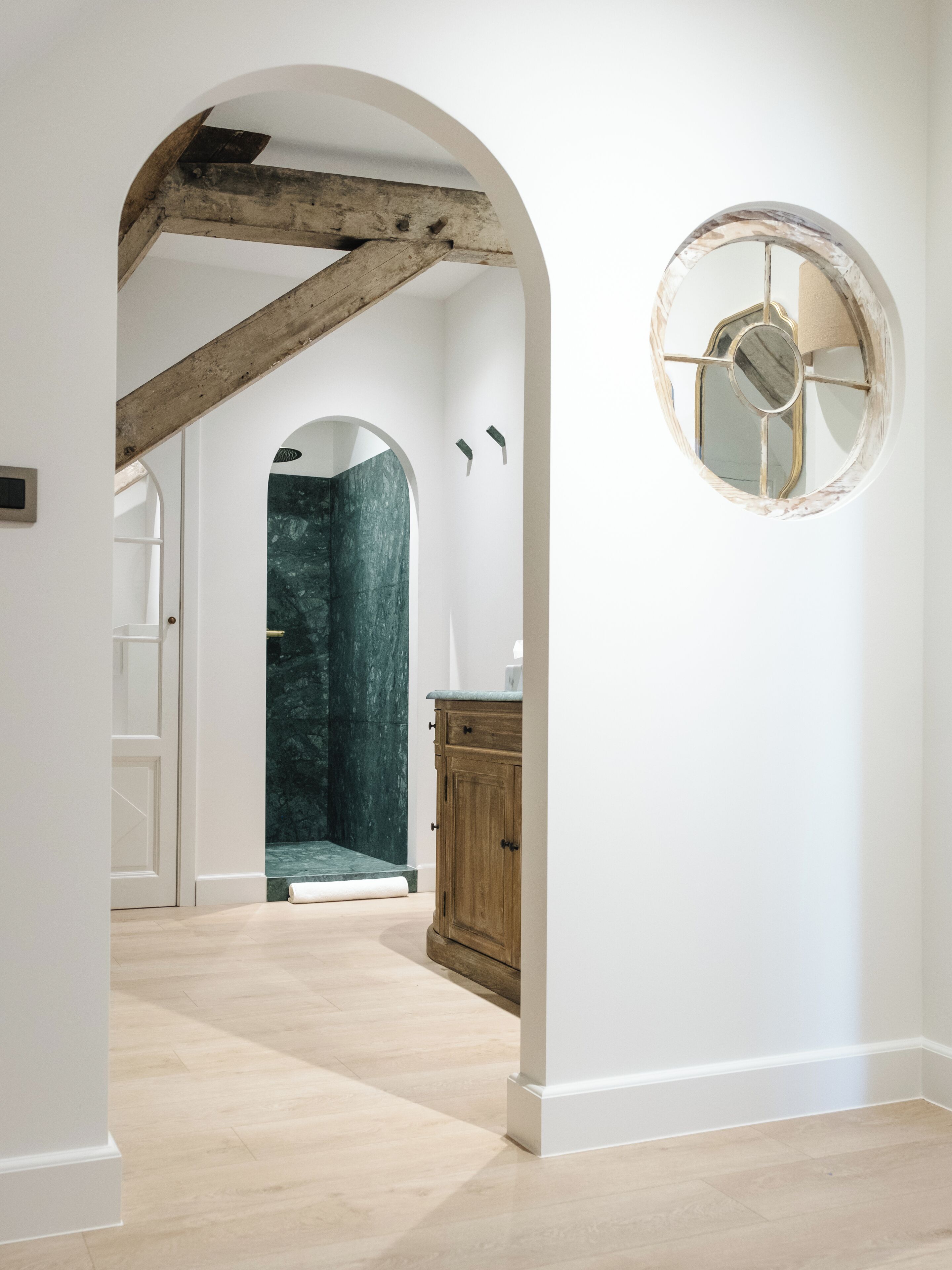 Superior Double Room, City View | Bathroom | Shower, rainfall showerhead, hair dryer, towels