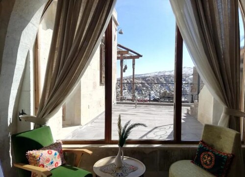 King Room with Mountain View