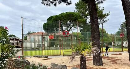 Charming Mobilhome 8 persons near the beach of the demoiselles