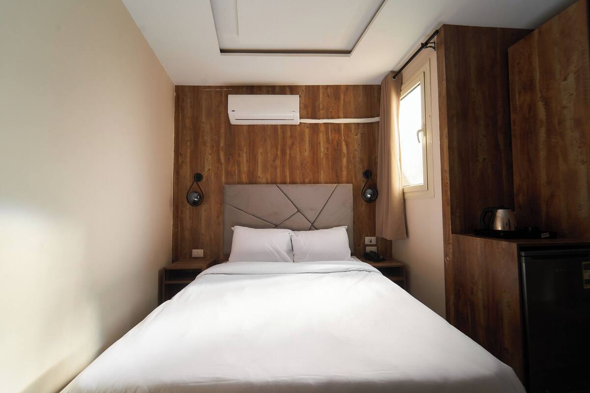 Standard Single Room | Cadar kapas Mesir, peralatan tempat tidur premium, gebar bulu kapas 
