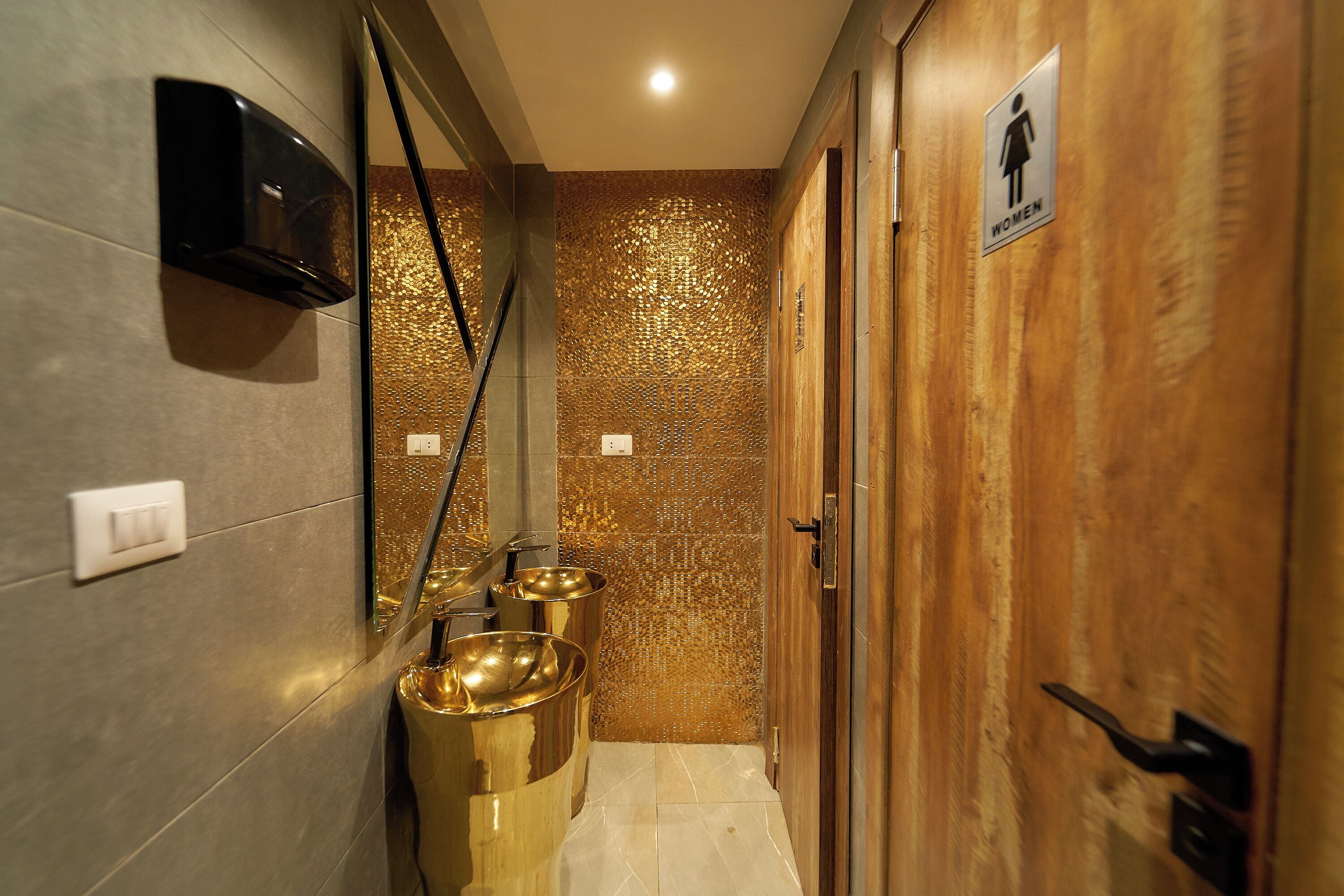 Photo - Crown Pyramids View Hotel