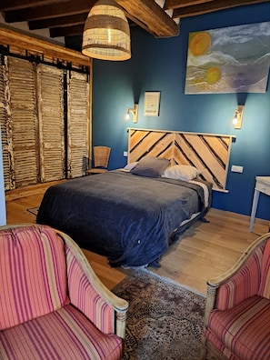 Room - Atypical House  (Segré-en-Anjou Bleu)