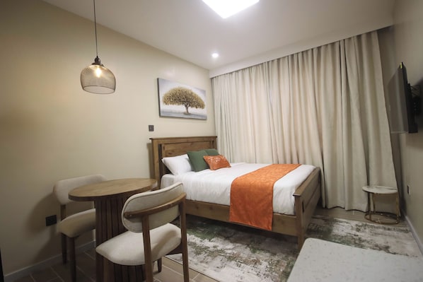 1 bedroom, iron/ironing board, WiFi, bed sheets