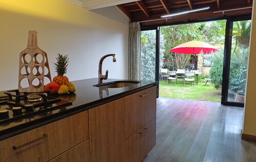 Welcoming cottage with WiFi in Bogotá