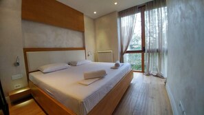 Luxury-Apartment, Gartenblick | 2 Schlafzimmer, Allergikerbettwaren, Verdunkelungsvorhänge