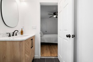 Haartrockner, Handtücher