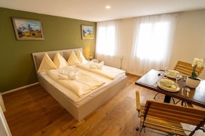 Standard Apartment | Soundproofing, free WiFi - BERG & BERG Hotel - Hellbühl Self-Check-in (Neuenkirch)