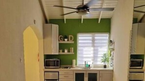 Uklassifisert bilde, 5 av 30, knapp
