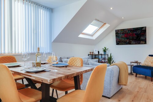 Cherryville Street Apartment 