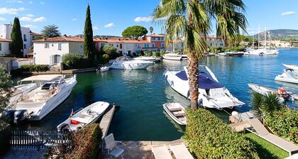 PORT GRIMAUD Enlarged house - 2 terraces and 12m mooring